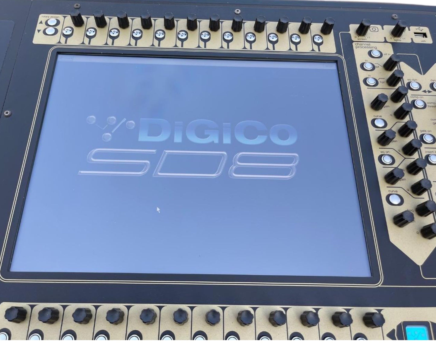 Digico SD8 Audio Mixer incl. Madi Stagebox
