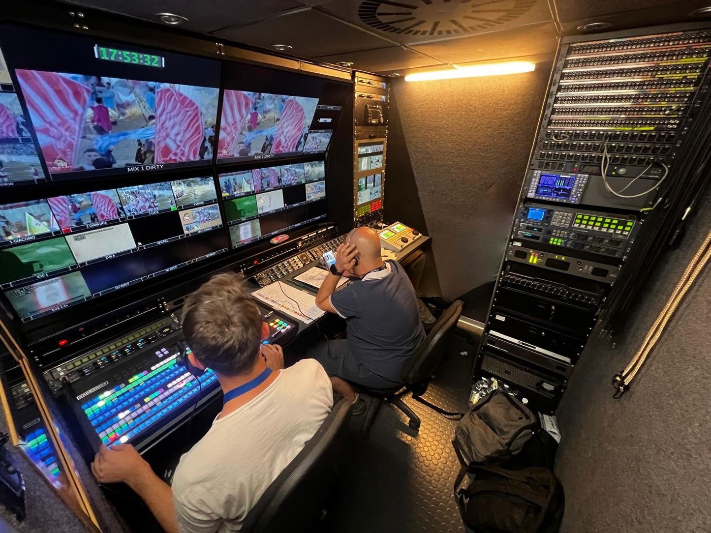 OB truck in 3G 1080p with 8 Cameras