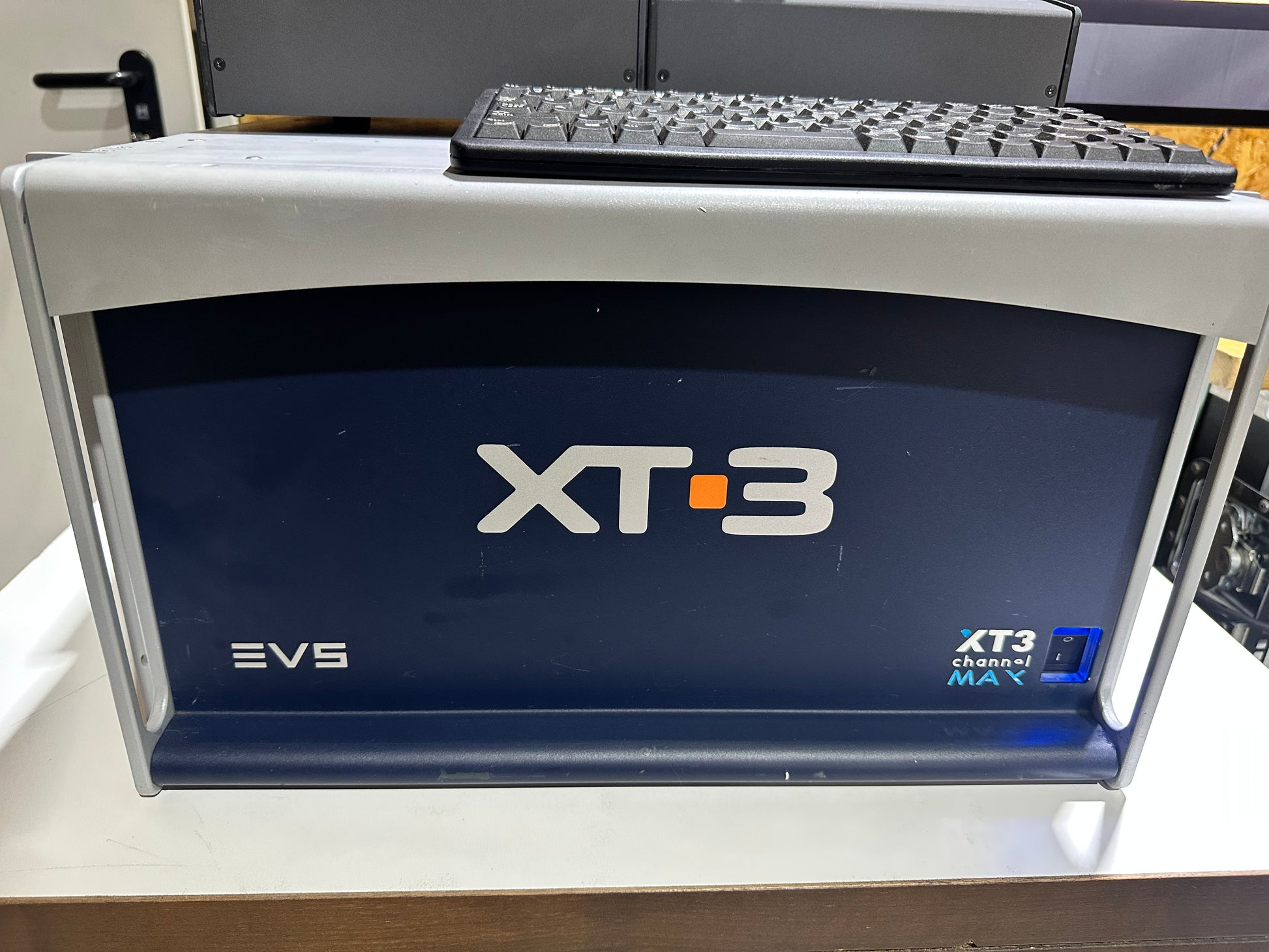 EVS XT3 channel max Server used