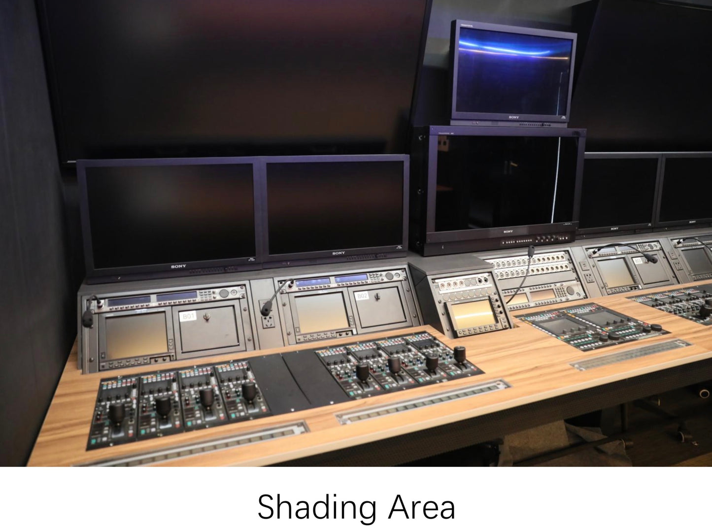 UHD OB trailer from 2022 incl. 20x Sony UHD cameras and lenses