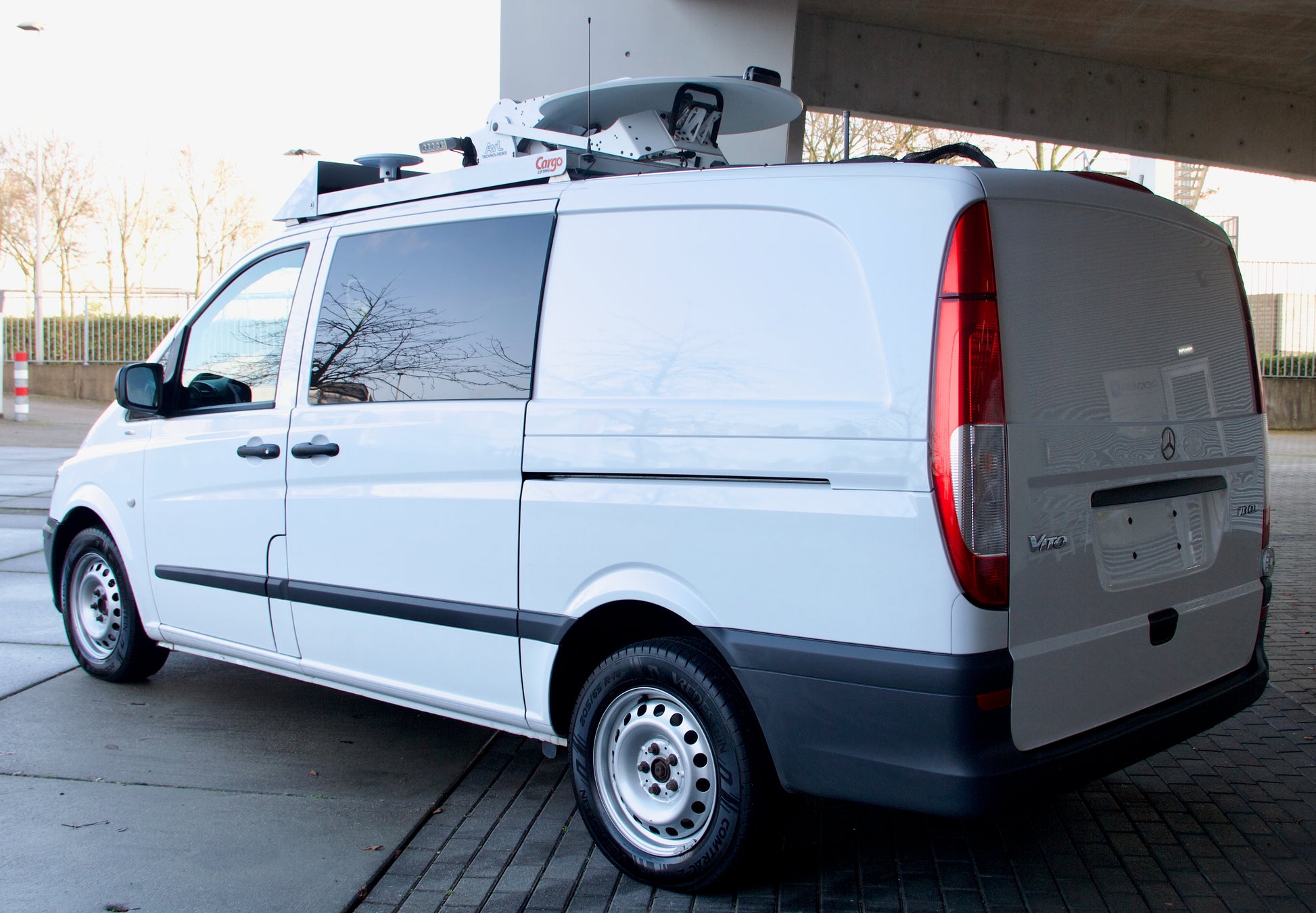 DSNG Mercedes Benz Vito uplink SNG