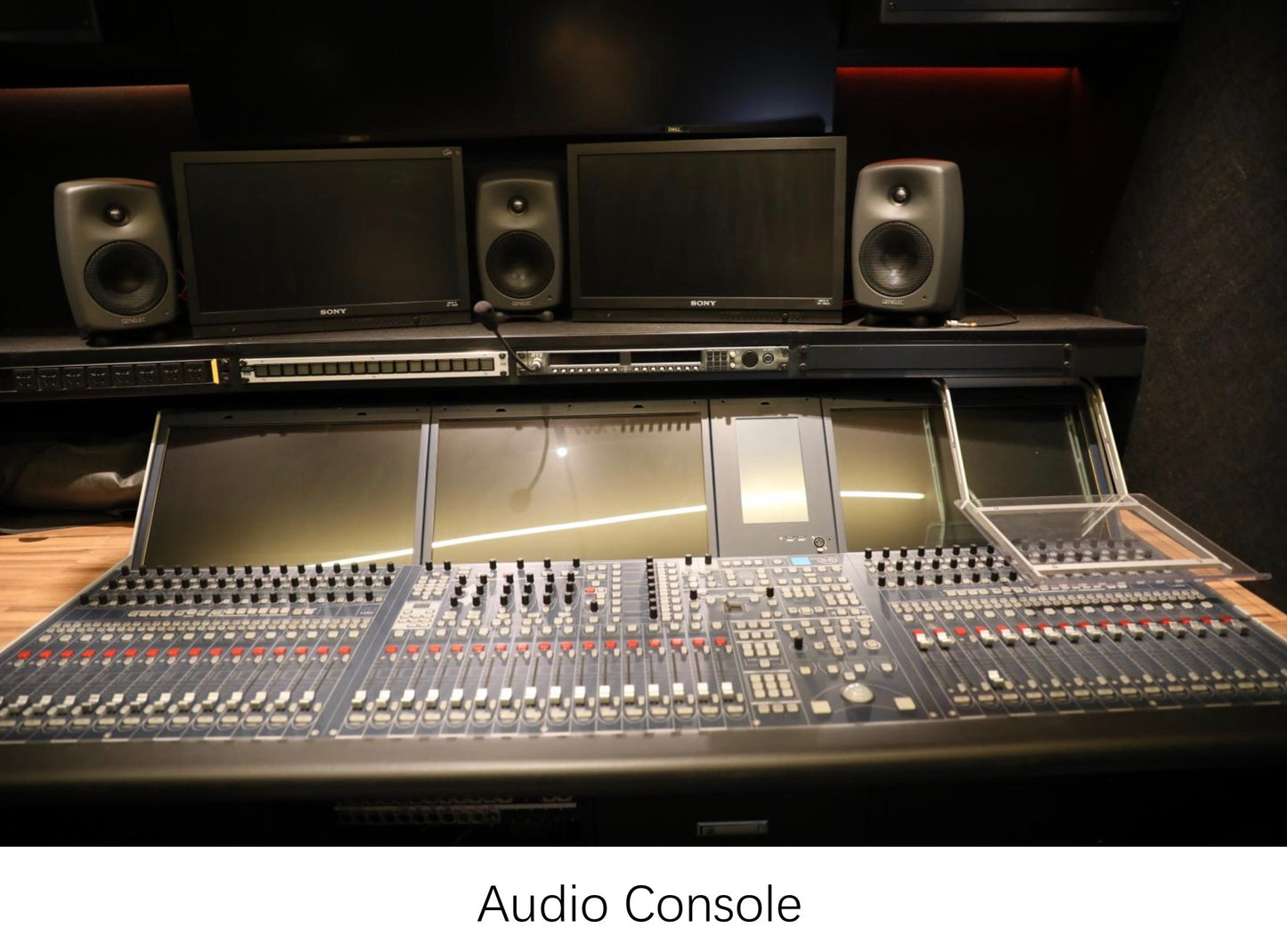 UHD OB trailer from 2022 incl. 20x Sony UHD cameras and lenses