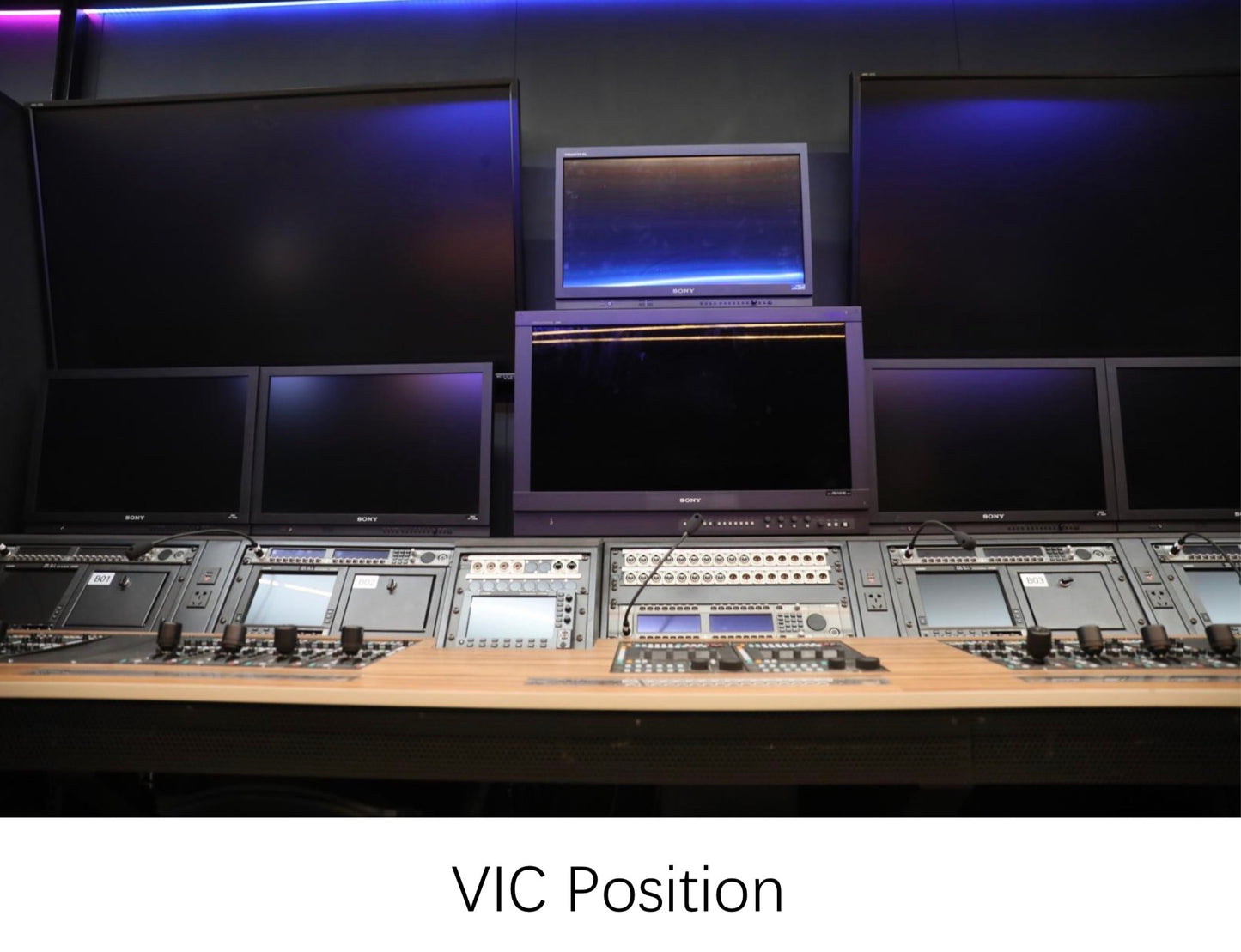UHD OB trailer from 2022 incl. 20x Sony UHD cameras and lenses