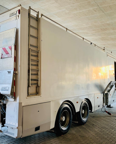 Tender trailer